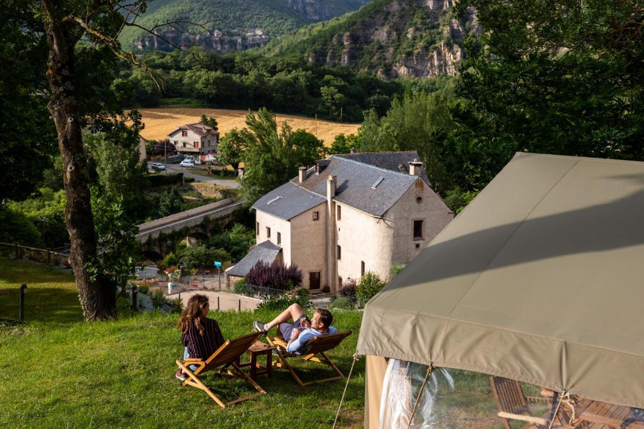 Camping Rcn Val De Cantobre Ngoại thất bức ảnh