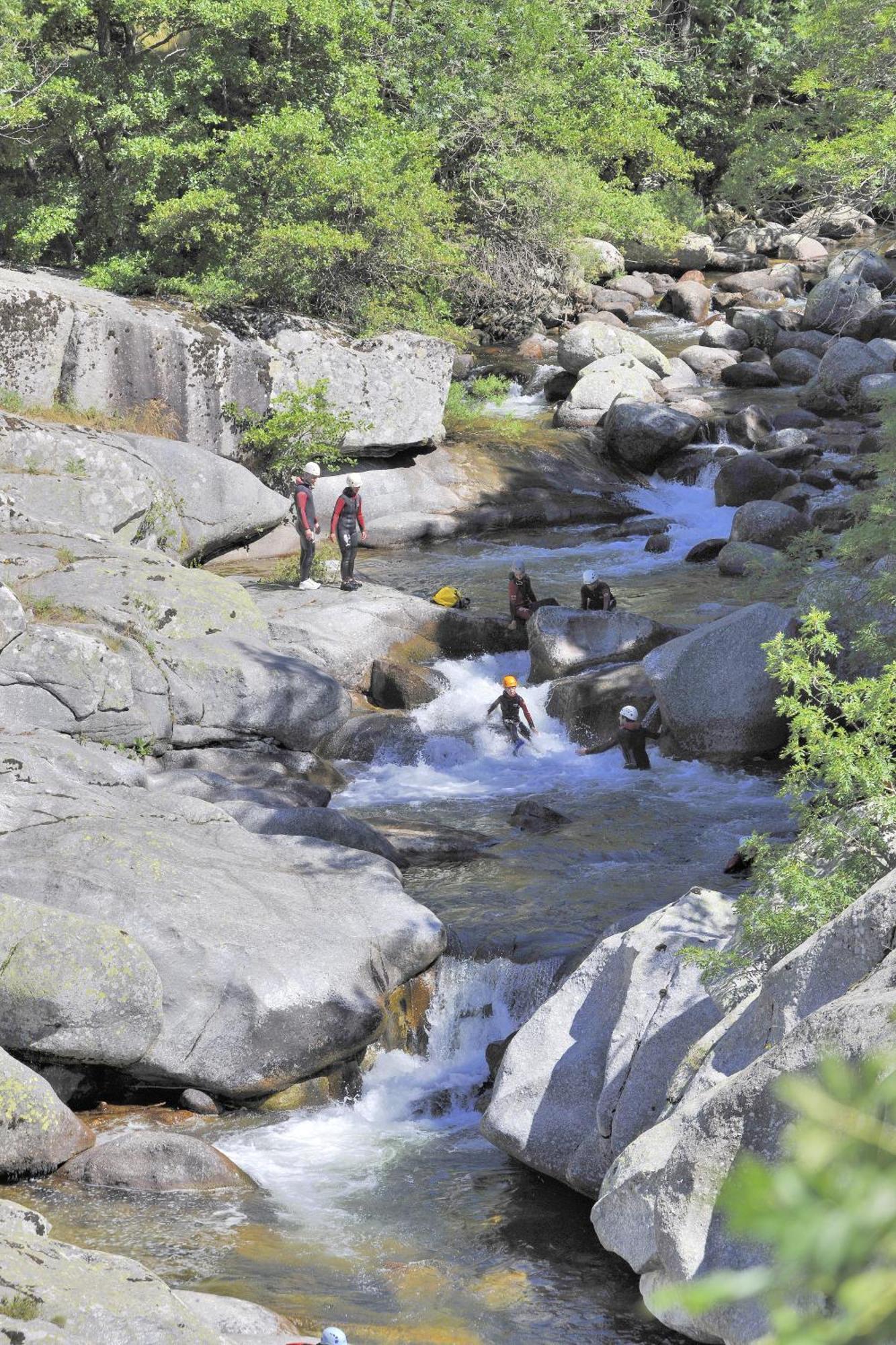 Camping Rcn Val De Cantobre Ngoại thất bức ảnh